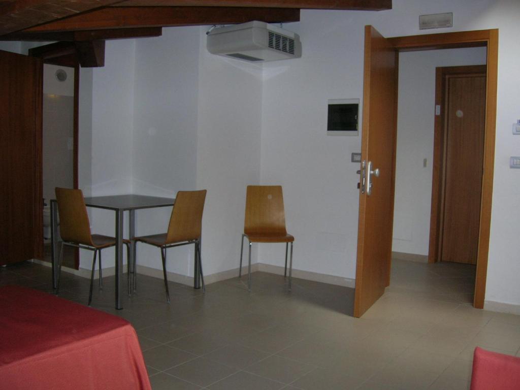 Casa Del Mar Aparthotel Roseto Degli Abruzzi Exterior photo